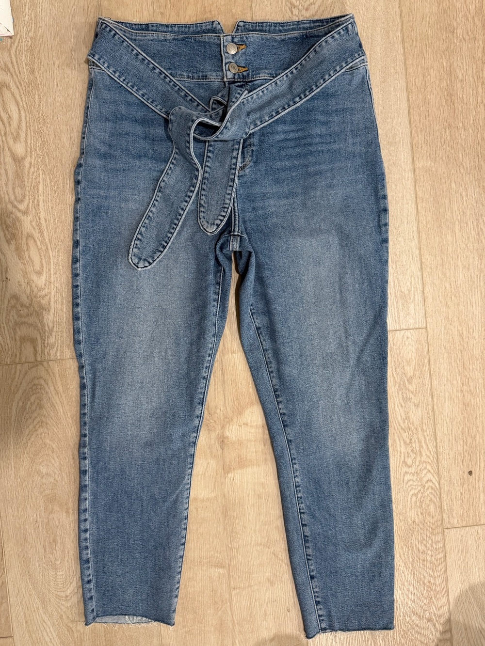 Abercrombie & Fitch Mid Blue Ultra High-Rise, super Skinny Jeans, Ankle sz 14r